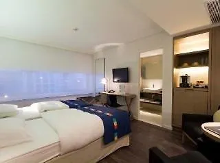 Otel Park Inn By Radisson Antwerp City Centre